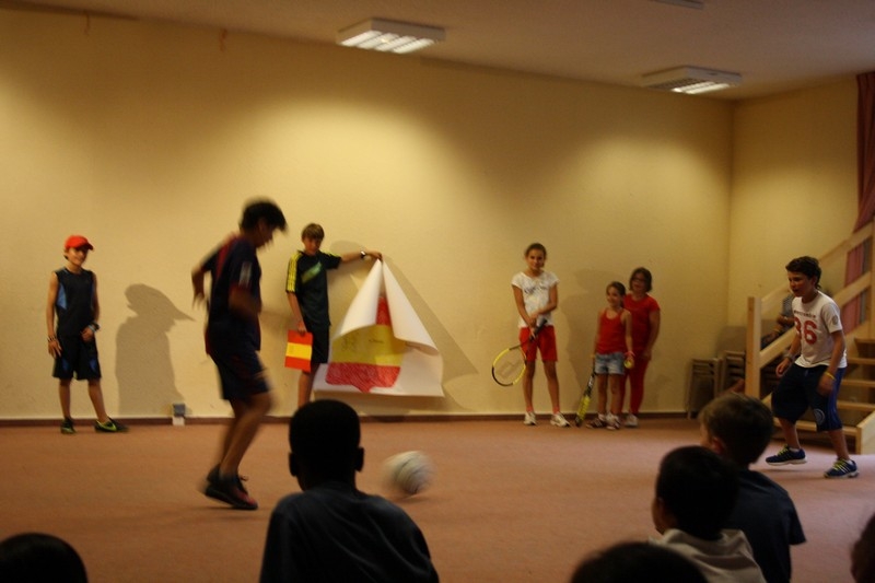 Village Camps International Summer Camp Leysin, Switzerland 2026-08-15 https://www.villagecamps.com/journals_admin/images/715-19-INTERNAT (21).jpg